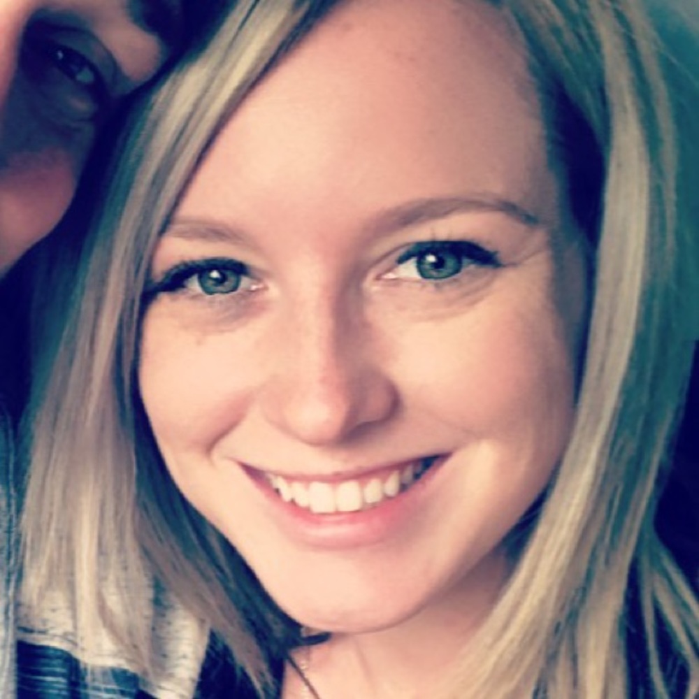 Meet your Posher, Andrea